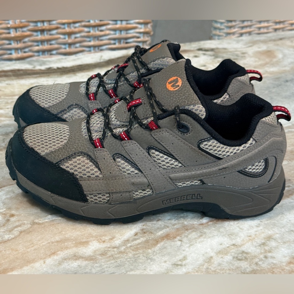 Kids MERRELL Moab hiking shoes- Size 6.5 - Picture 2 of 11